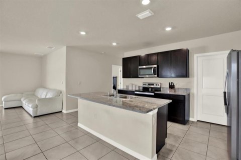 Villa ou maison à vendre à Wesley Chapel, Floride: 5 chambres, 227.89 m2 № 2318631 - photo 7