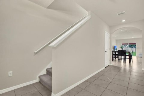 Villa ou maison à vendre à Wesley Chapel, Floride: 5 chambres, 227.89 m2 № 2318631 - photo 16