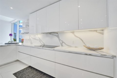 Condo in Fort Lauderdale, Florida, 3 bedrooms  № 2370097 - photo 20