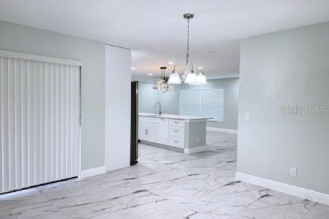 Casa en venta en Orlando, Florida, 3 dormitorios, 138.05 m2 № 1910159 - foto 25
