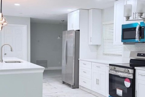 Casa en venta en Orlando, Florida, 3 dormitorios, 138.05 m2 № 1910159 - foto 22