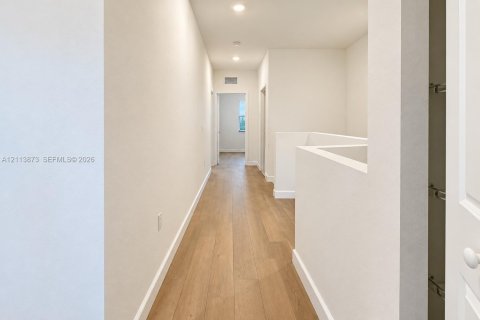 Touwnhouse à louer à Homestead, Floride: 4 chambres, 178.93 m2 № 2439354 - photo 16