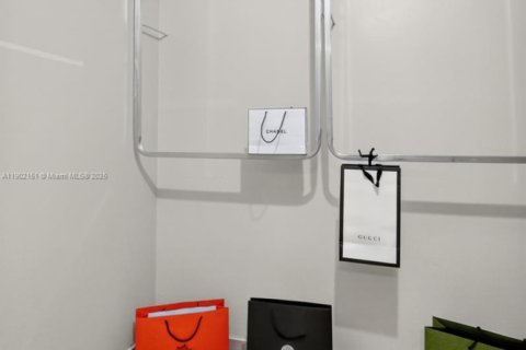 Copropriété à louer à Aventura, Floride: 2 chambres, 124.49 m2 № 1956767 - photo 21