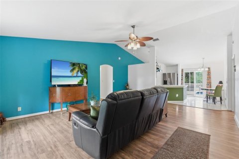 Casa en venta en North Port, Florida, 3 dormitorios, 121.7 m2 № 2386664 - foto 5