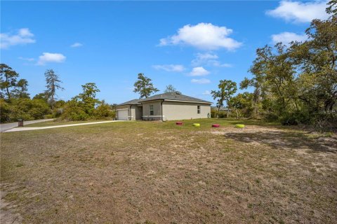 House in Ocala, Florida 4 bedrooms, 146.79 sq.m. № 2166171 - photo 3