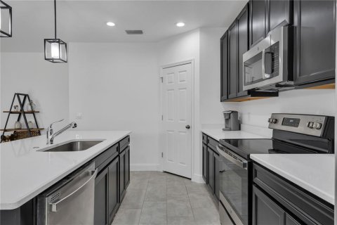House in Groveland, Florida 3 bedrooms, 151.62 sq.m. № 1797164 - photo 8
