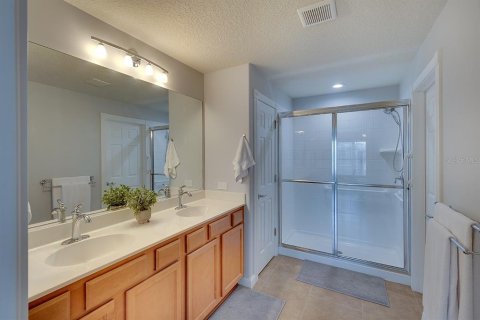 House in Sarasota, Florida 3 bedrooms, 143.91 sq.m. № 1566329 - photo 19