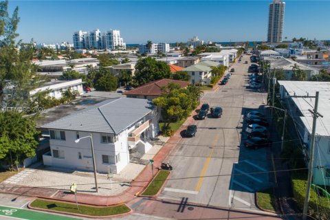 Immobilier commercial à vendre à Miami Beach, Floride: 335.93 m2 № 2170940 - photo 16