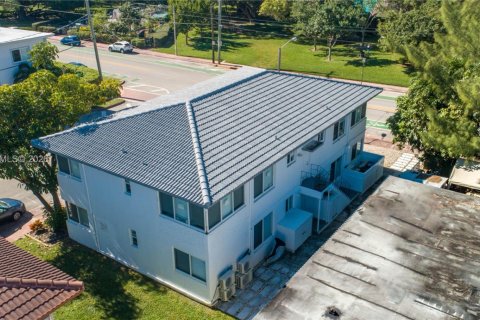 Immobilier commercial à vendre à Miami Beach, Floride: 335.93 m2 № 2170940 - photo 11