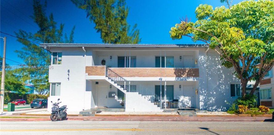 Immobilier commercial à Miami Beach, Floride 335.93 m2 № 2170940