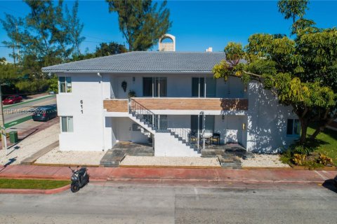 Immobilier commercial à vendre à Miami Beach, Floride: 335.93 m2 № 2170940 - photo 2