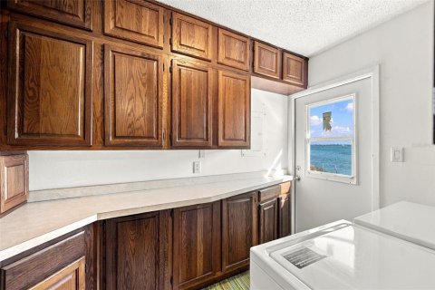 Condo in Bradenton, Florida, 2 bedrooms № 2421710 - photo 23