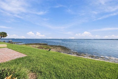 Condo in Bradenton, Florida, 2 bedrooms № 2421710 - photo 8