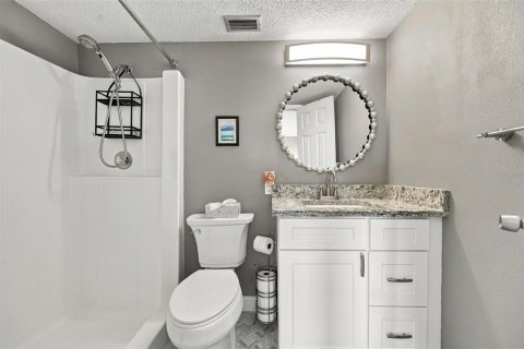 Condo in Bradenton, Florida, 2 bedrooms № 2421710 - photo 27