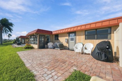 Condo in Bradenton, Florida, 2 bedrooms № 2421710 - photo 6