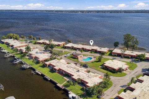 Condo in Bradenton, Florida, 2 bedrooms № 2421710