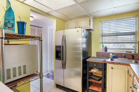 Copropriété à vendre à Sunrise, Floride: 1 chambre, 59.46 m2 № 2009427 - photo 11