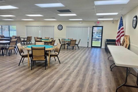 Copropriété à vendre à Sunrise, Floride: 1 chambre, 59.46 m2 № 2009427 - photo 28