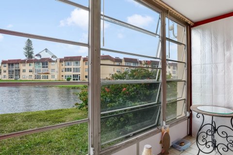 Copropriété à vendre à Sunrise, Floride: 1 chambre, 59.46 m2 № 2009427 - photo 5