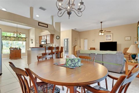 Villa ou maison à vendre à Auburndale, Floride: 3 chambres, 187.48 m2 № 1648032 - photo 13