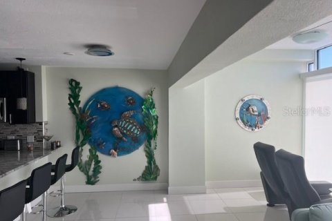 Condo in Saint Petersburg, Florida, 1 bedroom  № 1856506 - photo 24