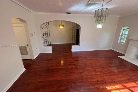Villa ou maison à louer à Miami, Floride: 3 chambres, 167.22 m2 № 1891315 - photo 7