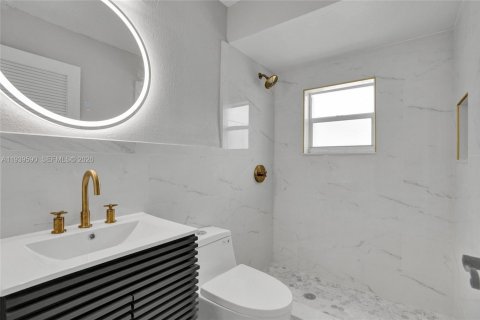 Copropriété à louer à Miami, Floride: 3 chambres, 98.57 m2 № 1996989 - photo 19