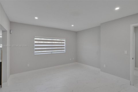 Copropriété à louer à Miami, Floride: 3 chambres, 98.57 m2 № 1996989 - photo 29