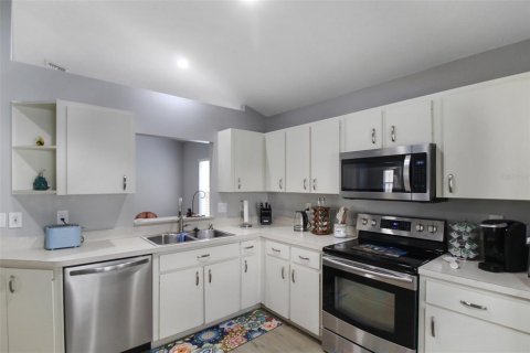 House in Venice, Florida 2 bedrooms, 169.83 sq.m. № 1647791 - photo 15