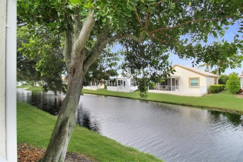 House in Venice, Florida 2 bedrooms, 169.83 sq.m. № 1647791 - photo 30