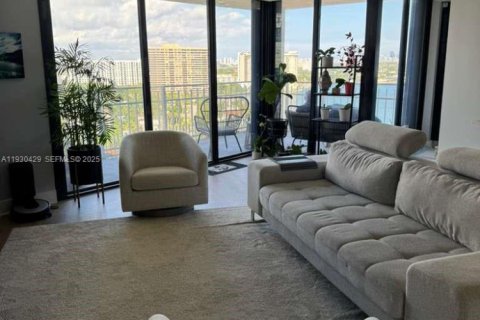 Condominio en venta en Miami, Florida, 2 dormitorios, 136.47 m2 № 1989204 - foto 17
