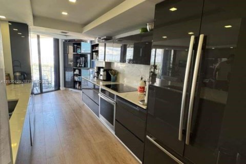 Condominio en venta en Miami, Florida, 2 dormitorios, 136.47 m2 № 1989204 - foto 8