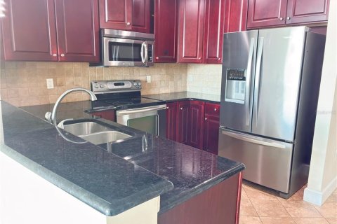 Condo in Orlando, Florida, 1 bedroom  № 2098561 - photo 3