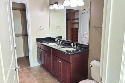 Condo in Orlando, Florida, 1 bedroom  № 2098561 - photo 14