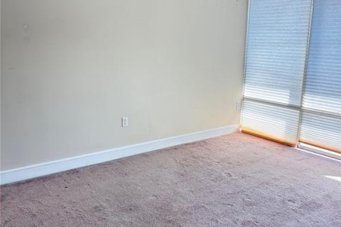 Condo in Orlando, Florida, 1 bedroom  № 2098561 - photo 11