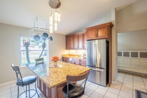 Villa ou maison à vendre à Palm Coast, Floride: 4 chambres, 172.98 m2 № 2431236 - photo 7