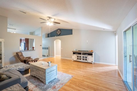 Villa ou maison à vendre à Palm Coast, Floride: 4 chambres, 172.98 m2 № 2431236 - photo 15