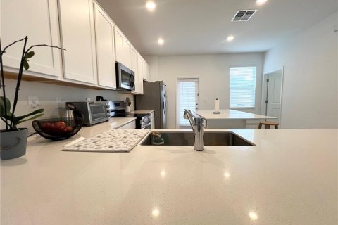 Adosado en alquiler en Clermont, Florida, 3 dormitorios, 152.73 m2 № 1899894 - foto 9