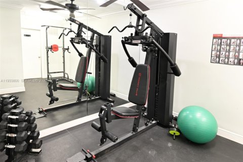 Снять в аренду кондоминиум в Помпано-Бич, Флорида 2 спальни, 77.57м2, № 1992067 - фото 29