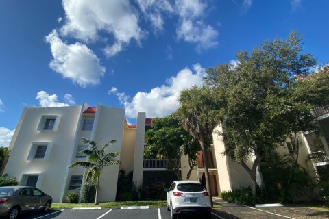 Copropriété à louer à Boca Raton, Floride: 2 chambres, 78.69 m2 № 2176944 - photo 11