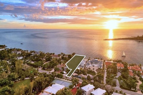Villa ou maison à vendre à Sarasota, Floride: 5 chambres, 585.38 m2 № 2422712 - photo 4