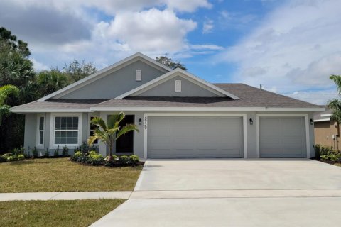 Casa en St. Lucie, Florida 3 dormitorios, 165.37 m2 № 2087374