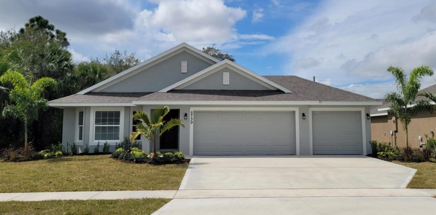 Casa en St. Lucie, Florida 3 dormitorios, 165.37 m2 № 2087374