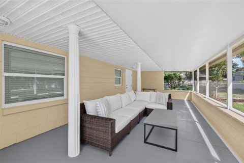 Casa en venta en Leesburg, Florida, 3 dormitorios, 228.73 m2 № 2423814 - foto 18
