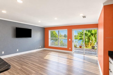 Villa ou maison à vendre à Orlando, Floride: 4 chambres, 179.67 m2 № 2425357 - photo 10