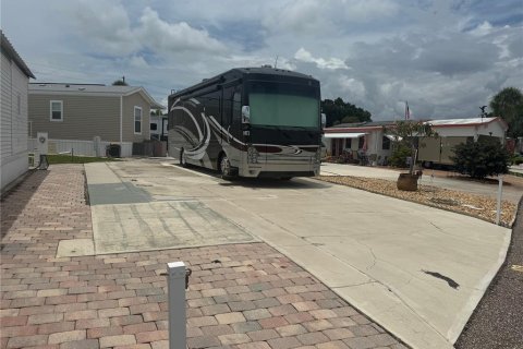 Land in Clermont, Florida № 1815147 - photo 1