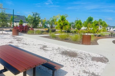 Casa en venta en Bradenton, Florida, 3 dormitorios, 120.96 m2 № 1855301 - foto 22