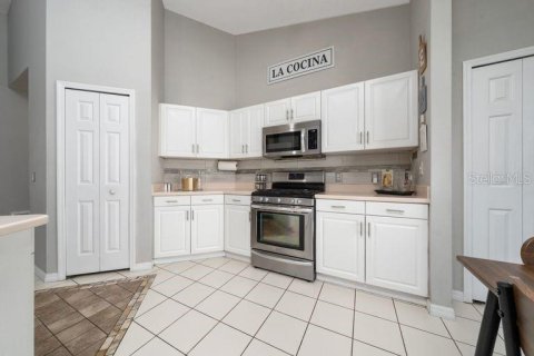 Casa en venta en Kissimmee, Florida, 3 dormitorios, 169.92 m2 № 1912290 - foto 22