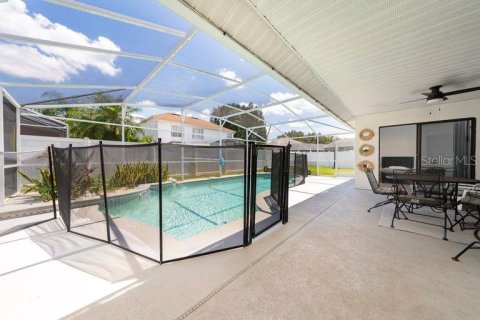 Casa en venta en Kissimmee, Florida, 3 dormitorios, 169.92 m2 № 1912290 - foto 26
