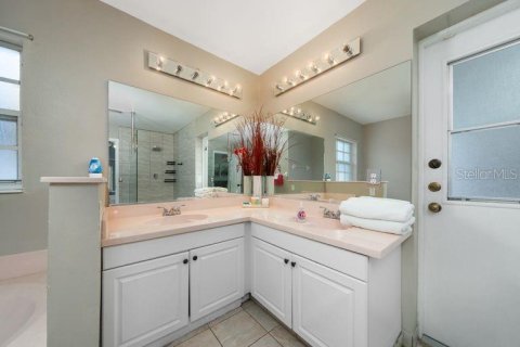 Casa en venta en Kissimmee, Florida, 3 dormitorios, 169.92 m2 № 1912290 - foto 19